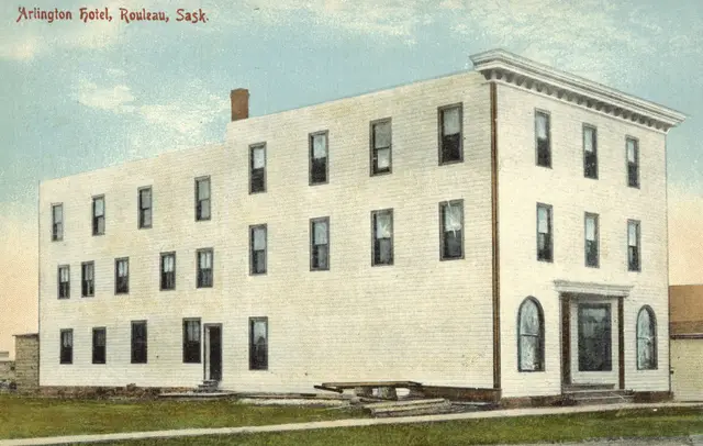 Arlington Hotel